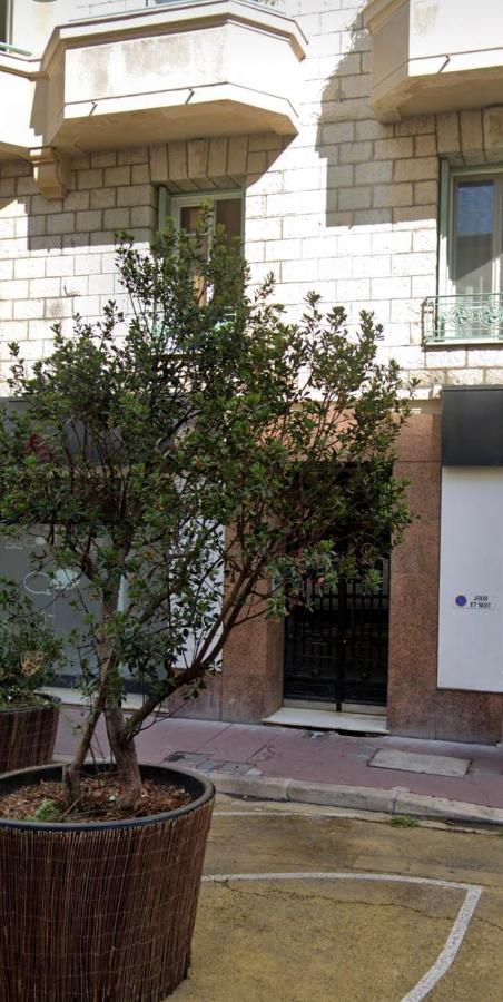 Joli Appartement Spacieux A 3 Min A Pied De La Mer Nice Bagian luar foto