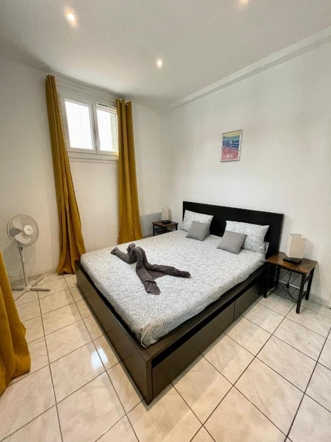 Joli Appartement Spacieux A 3 Min A Pied De La Mer Nice Bagian luar foto